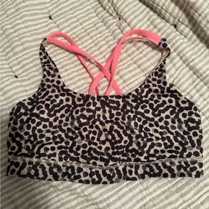 Lululemon sports bra